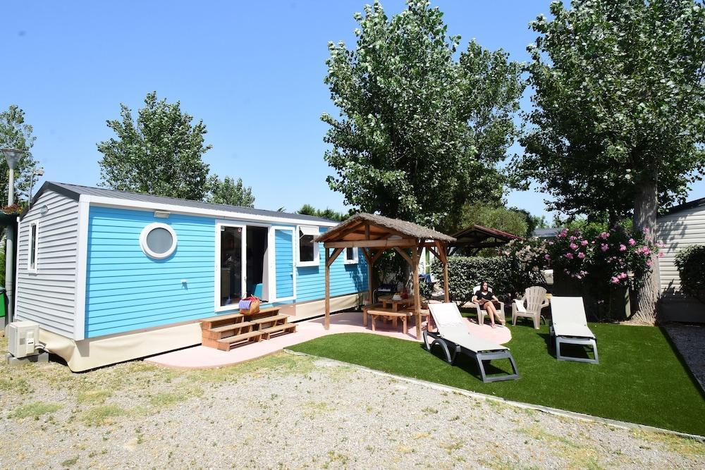 Camping & Spa Cap Soleil Vias Kültér fotó